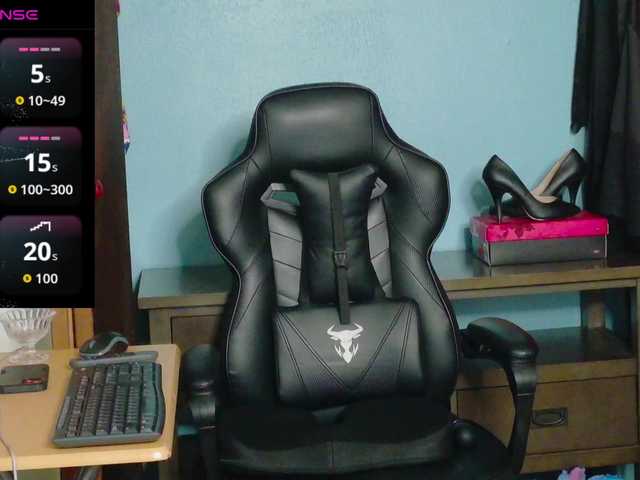 TreeJeanne's BongaCams show and profile