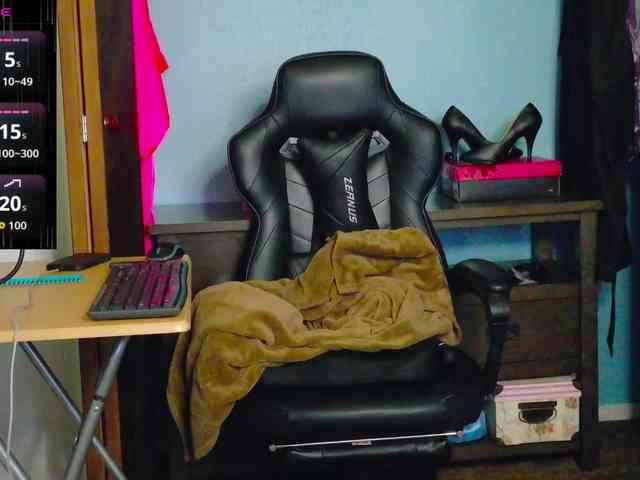 TreeJeanne bongacams