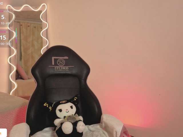 hina-tay's BongaCams show and profile