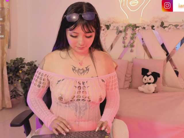 hina-tay's BongaCams show and profile