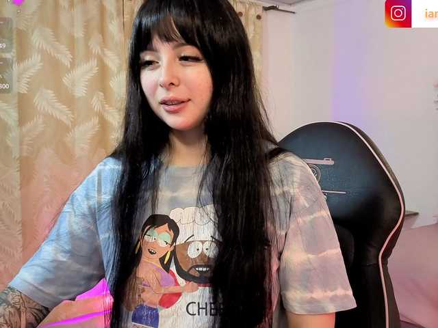 hina-tay's BongaCams show and profile