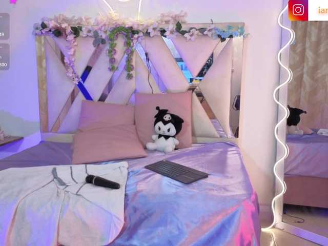 hina-tay's BongaCams show and profile