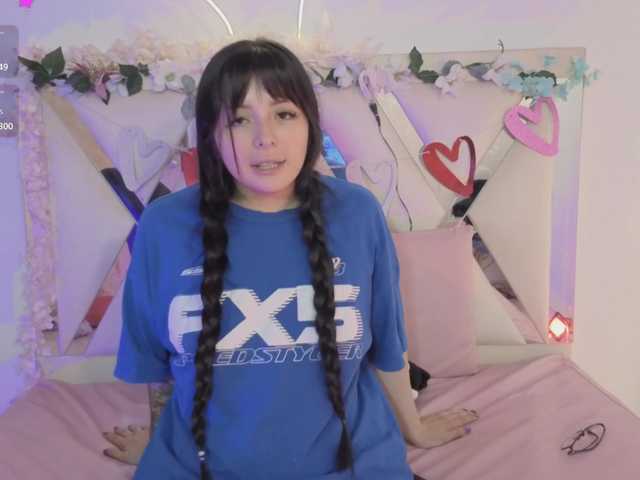hina-tay's BongaCams show and profile