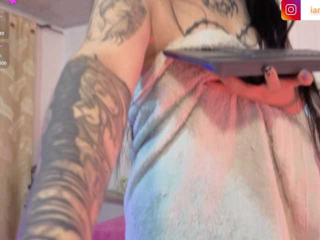 hina-tay's BongaCams show and profile