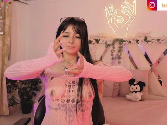 hina-tay's BongaCams show and profile