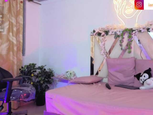 hina-tay's BongaCams show and profile