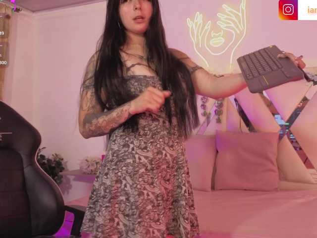 hina-tay's BongaCams show and profile