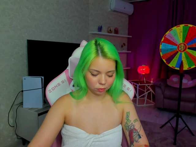 FunnyVibe — happy new year! tip 777777tk if u like what u see! menu is on n pvt is open