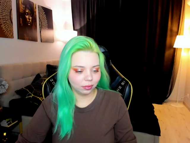 FunnyVibe webcam bongacams model stream image