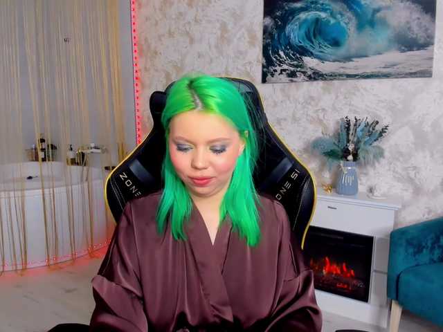  FunnyVibe chat room