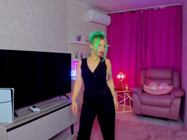 FunnyVibe Live Cam on BongaCams