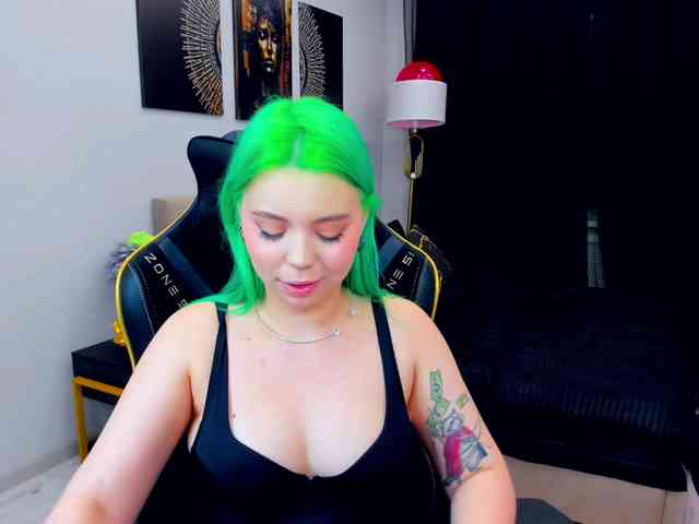 FunnyVibe webcam