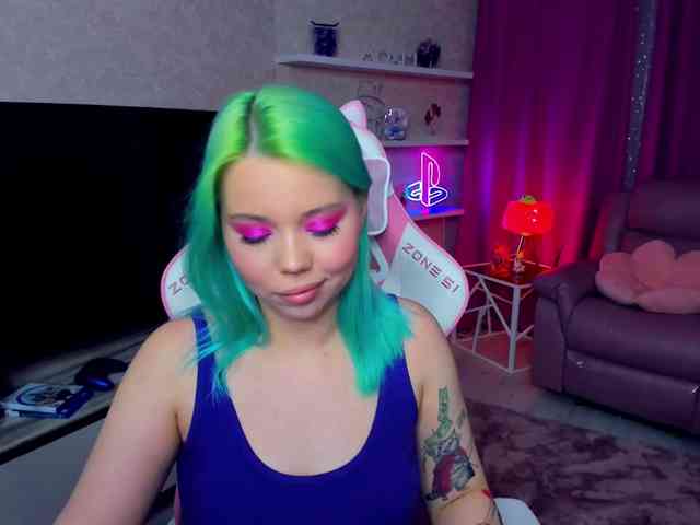 FunnyVibe webcam