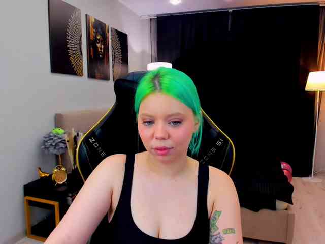 FunnyVibe webcam