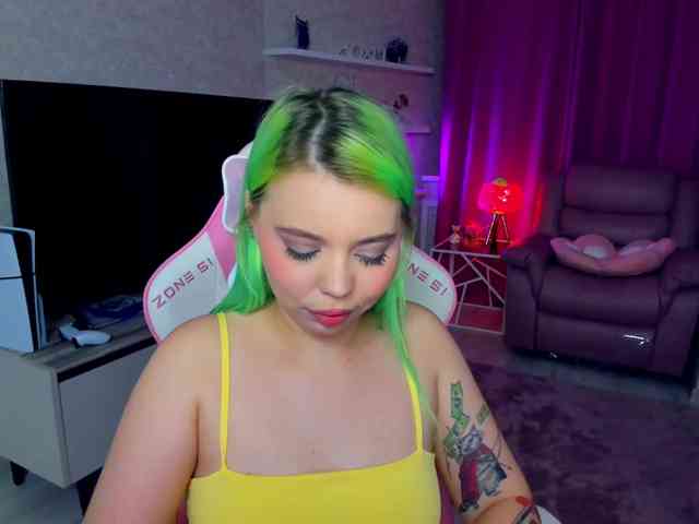 FunnyVibe webcam