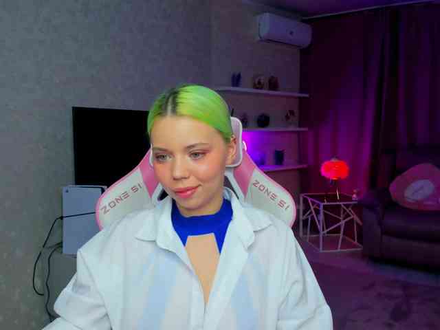 FunnyVibe Live Webcam on BongaCams