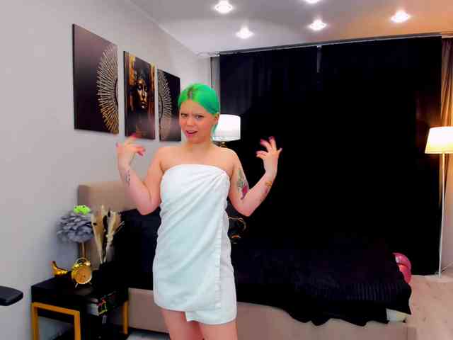 FunnyVibe webcam