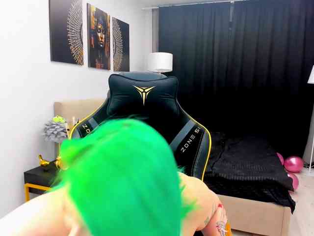 FunnyVibe webcam
