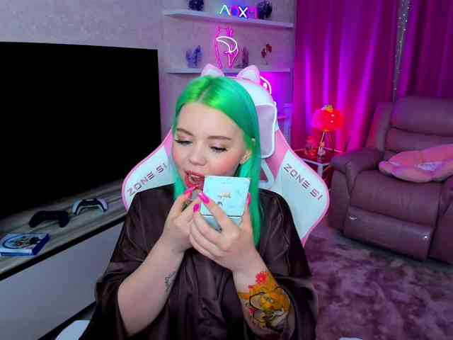 FunnyVibe webcam