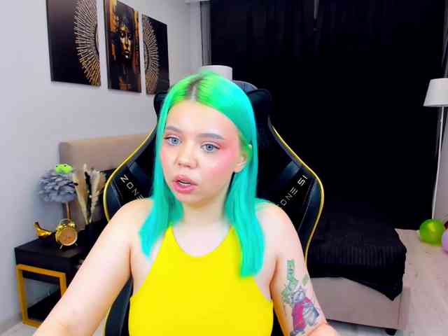 FunnyVibe webcam