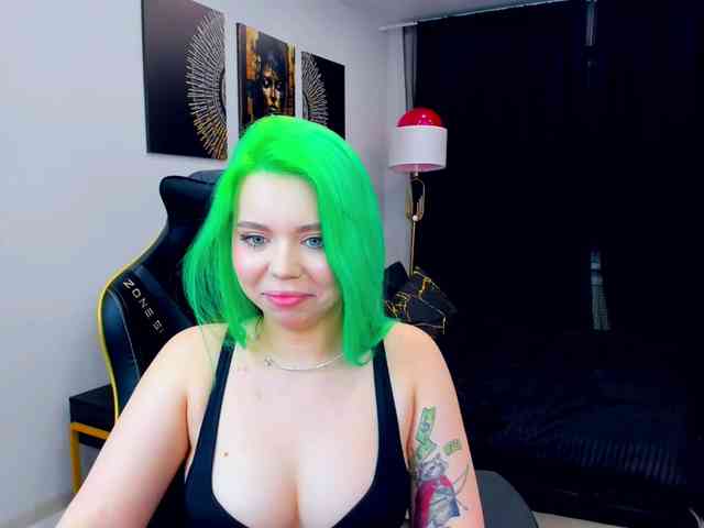 FunnyVibe webcam