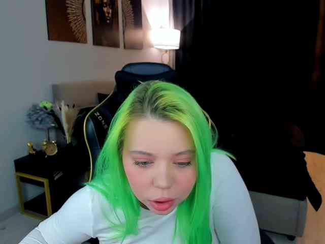 FunnyVibe webcam