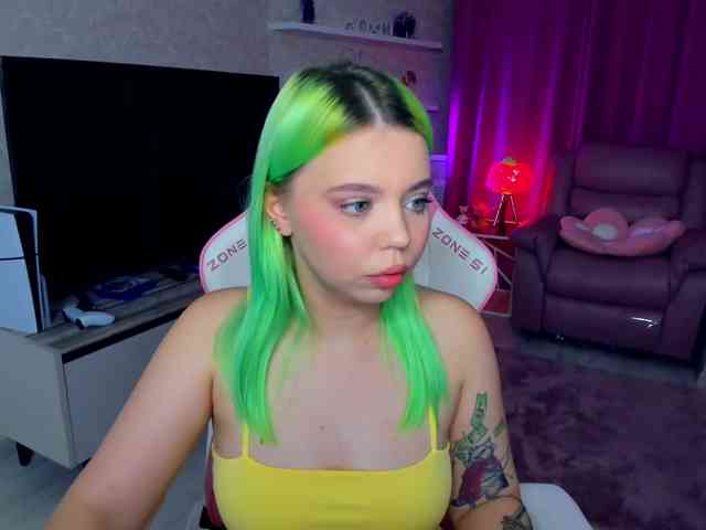 FunnyVibe webcam