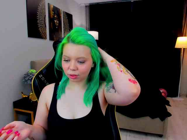 FunnyVibe webcam