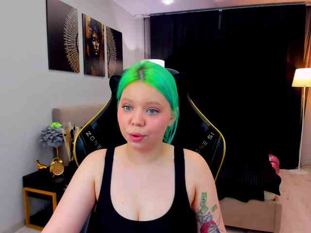 FunnyVibe webcam