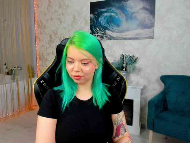 FunnyVibe webcam