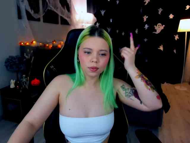 FunnyVibe webcam
