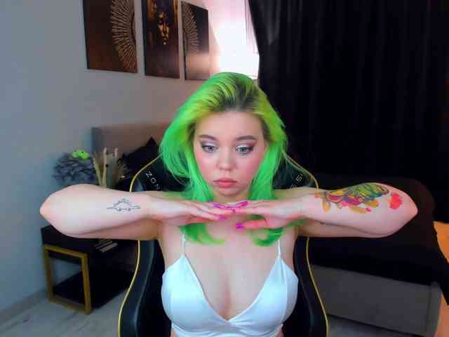 FunnyVibe webcam