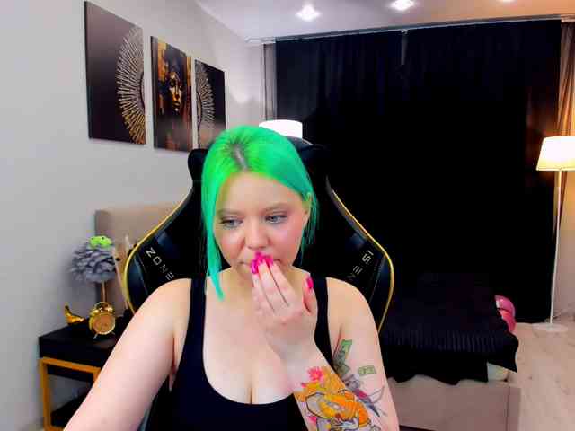FunnyVibe webcam