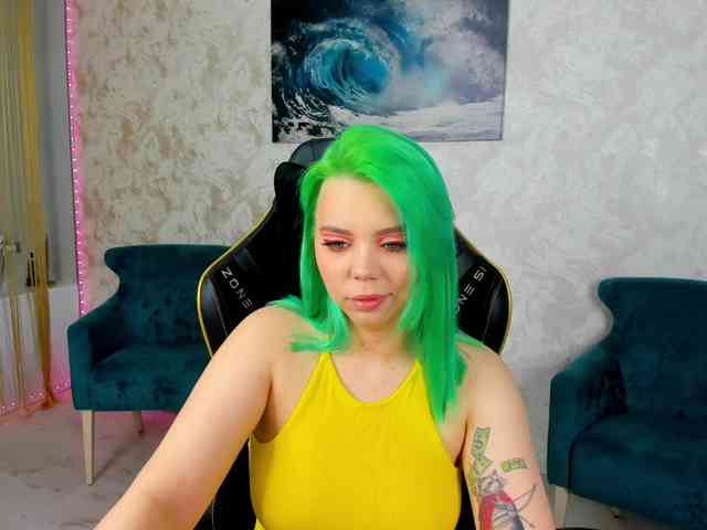 FunnyVibe webcam