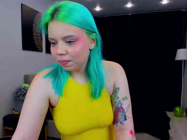 FunnyVibe webcam