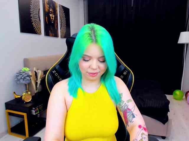 FunnyVibe webcam