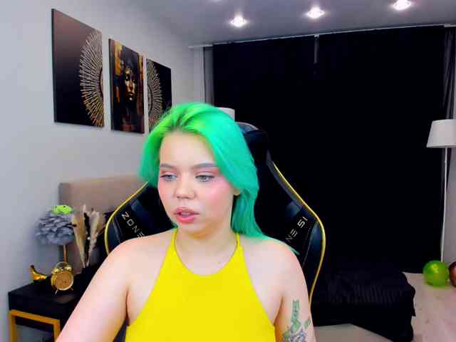 FunnyVibe webcam