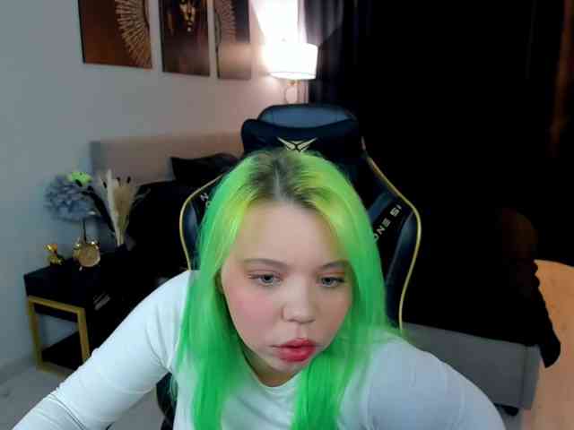 FunnyVibe webcam