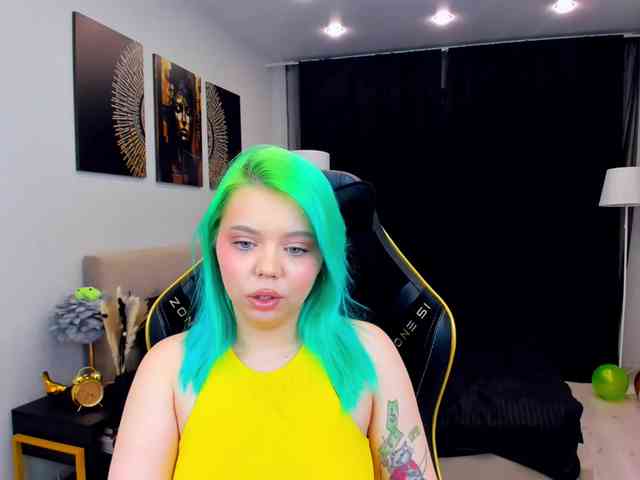 FunnyVibe webcam