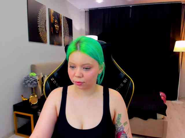 FunnyVibe webcam