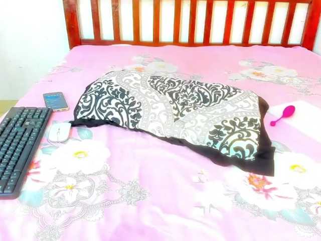 Kimberlyluv959's BongaCams show and profile