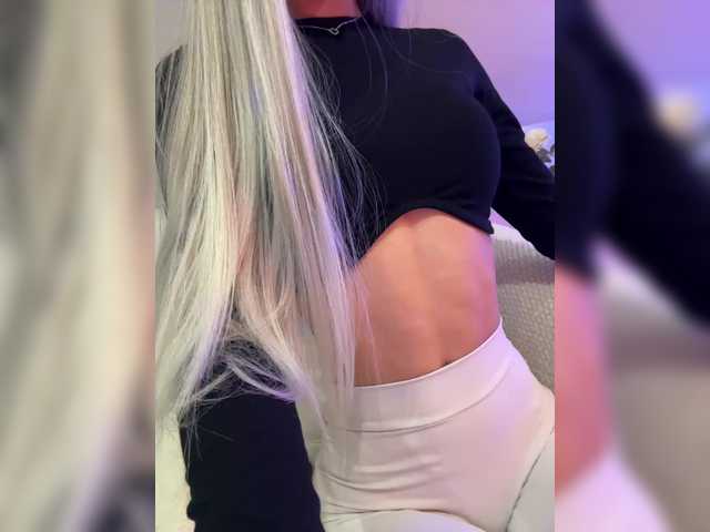 HollyPolly111's BongaCams show and profile