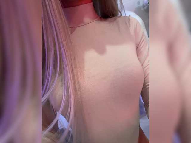 HollyPolly111's BongaCams show and profile