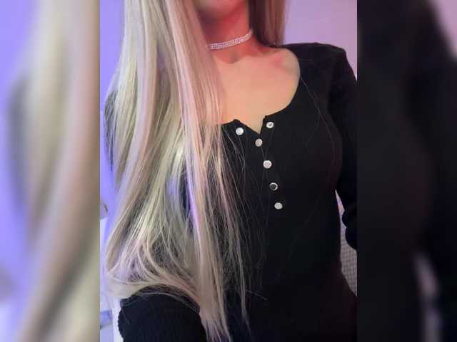 HollyPolly111's BongaCams show and profile