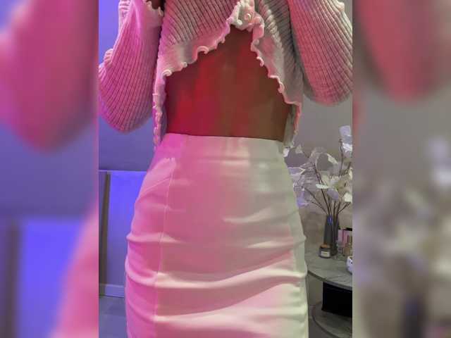 HollyPolly111's BongaCams show and profile