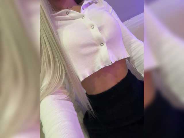 вебкам HollyPolly111