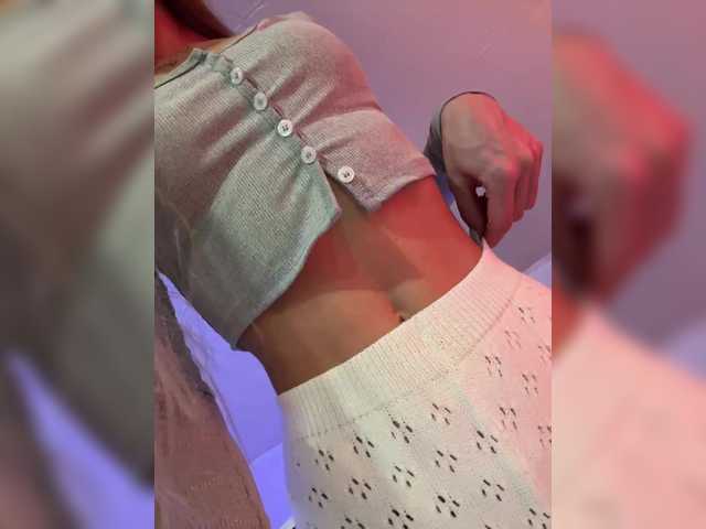 HollyPolly111's BongaCams show and profile