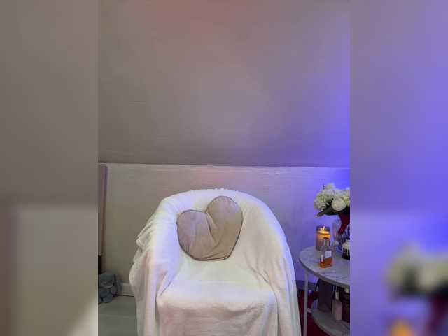 HollyPolly111's BongaCams profile