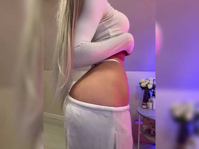 HollyPolly111 from BongaCams is Freechat