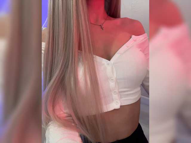 в попе у HollyPolly111